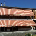 Tende da sole a bracci