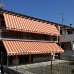 Tende da sole a bracci